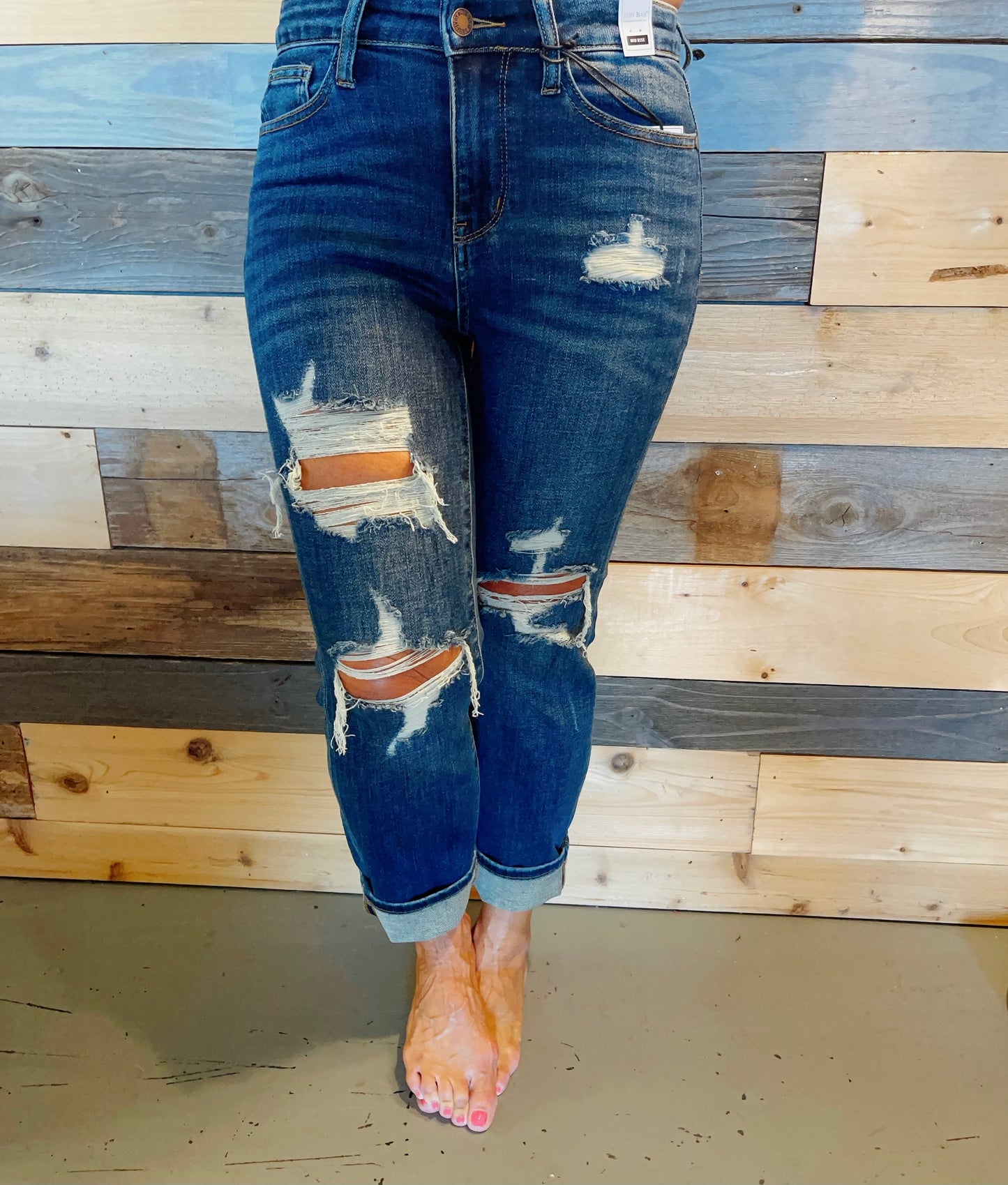 Judy Blue Mid Rise Distressed Crop Straight Leg Jeans